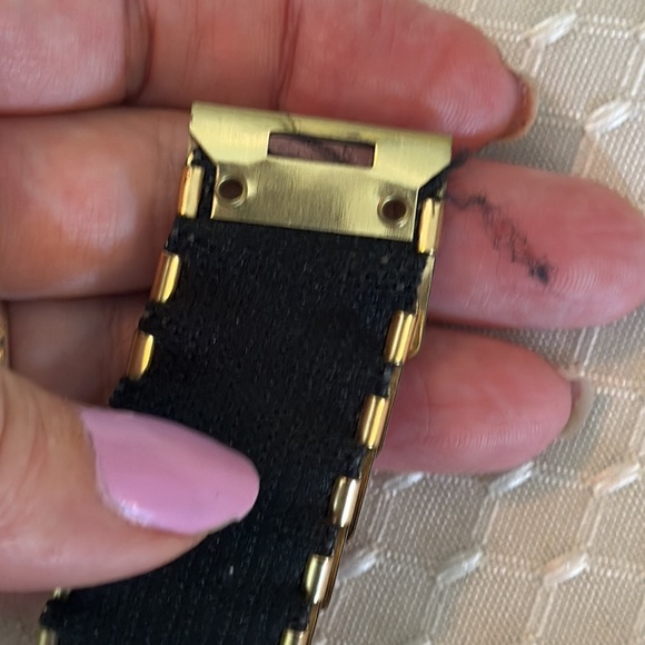 Vintage 70’s Stretch Gold Tone Link Belt - Picture 11 of 11